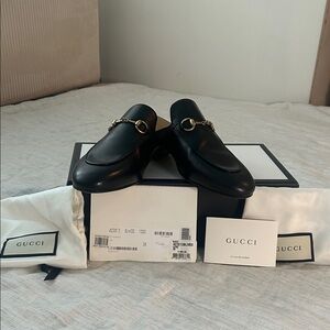 Gucci Black Leather Loafers with Gold Accent
